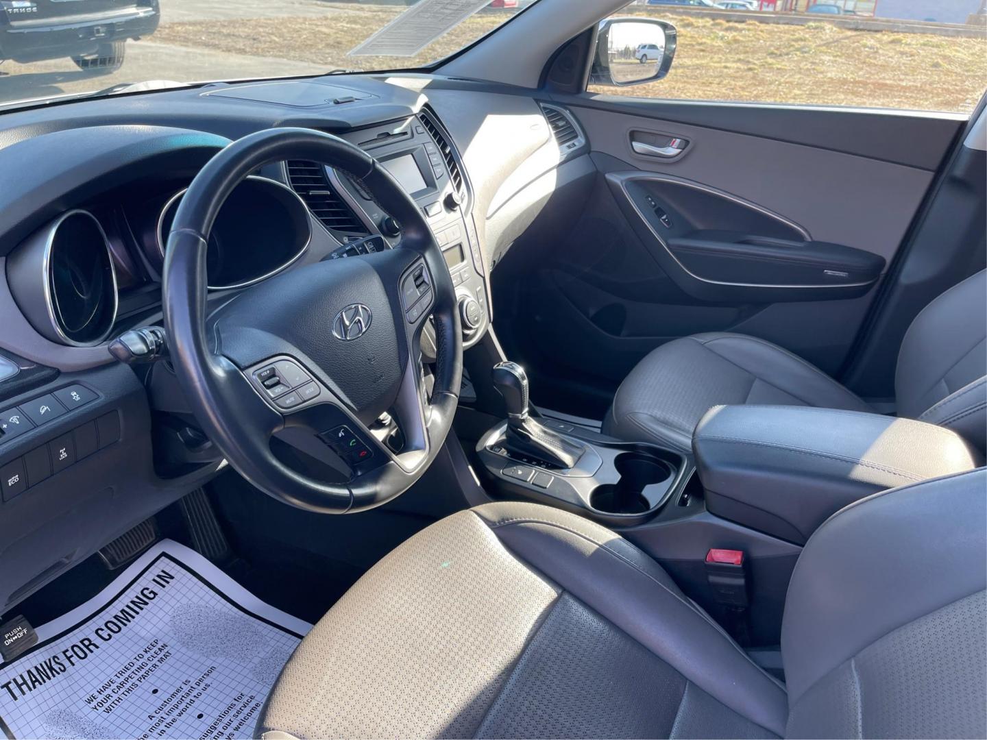 2013 Hyundai Santa Fe Sport (5XYZUDLB0DG) with an Theta II 2.4L I-4 gasoline direct injection engine, located at 401 Woodman Dr, Riverside, OH, 45431, (937) 908-9800, 39.761024, -84.120956 - Photo#8