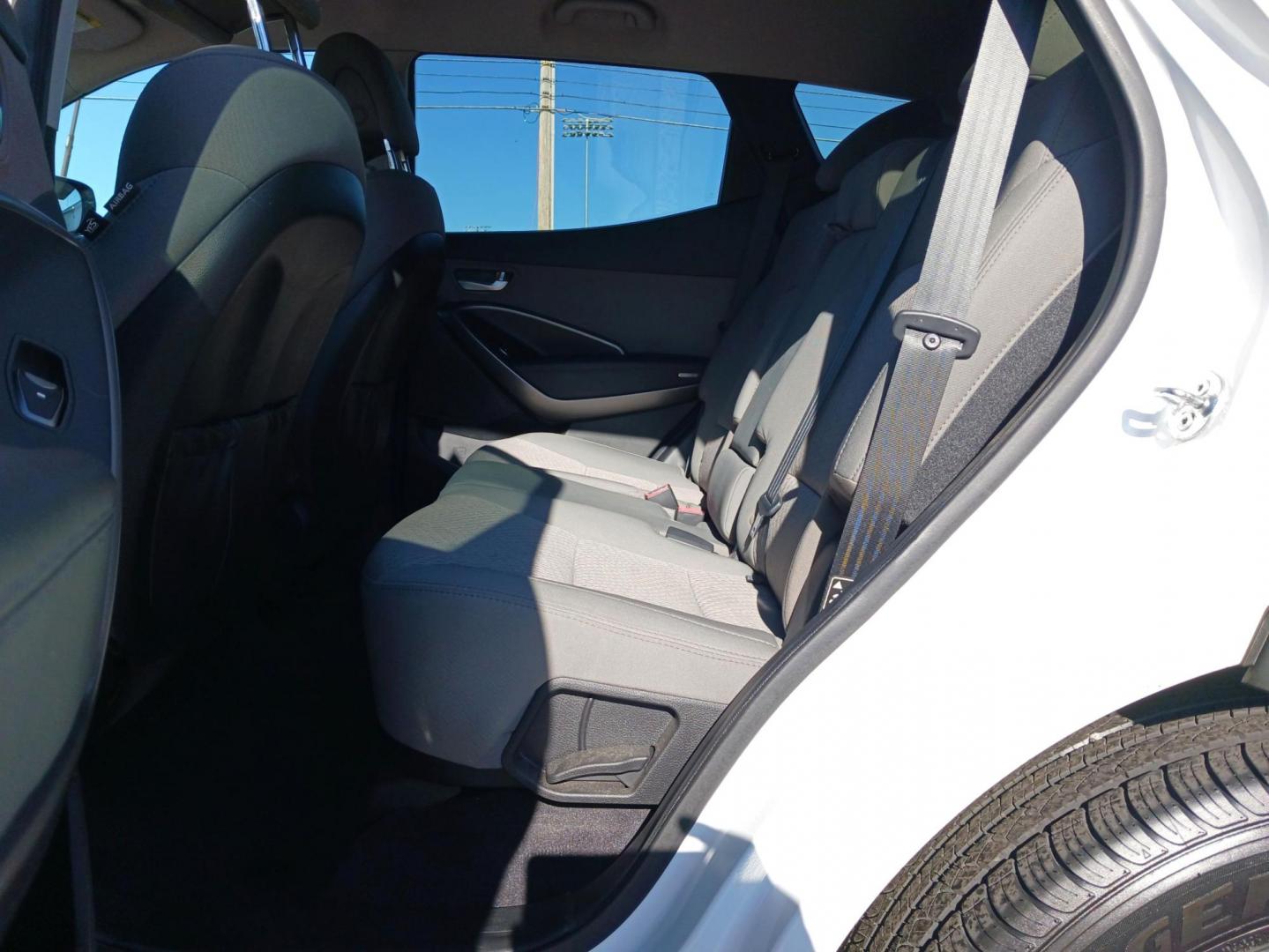 2013 Hyundai Santa Fe Sport 2.4 AWD (5XYZTDLB7DG) with an 2.4L L4 DOHC 16V engine, 6-Speed Automatic transmission, located at 1099 N County Rd 25A , Troy, OH, 45373, (937) 908-9800, 40.057041, -84.215462 - Photo#9