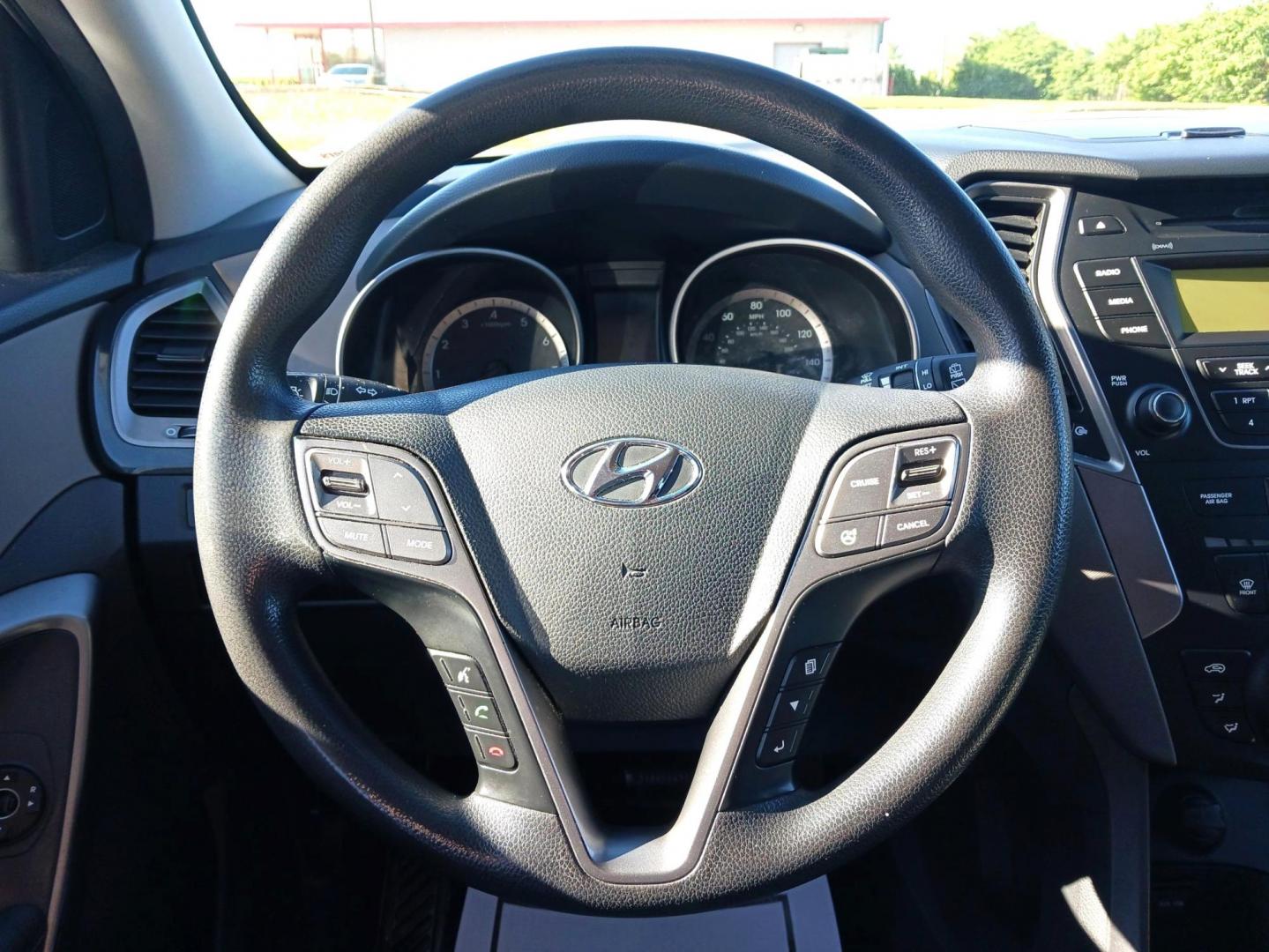 2013 Hyundai Santa Fe Sport 2.4 AWD (5XYZTDLB7DG) with an 2.4L L4 DOHC 16V engine, 6-Speed Automatic transmission, located at 1099 N County Rd 25A , Troy, OH, 45373, (937) 908-9800, 40.057041, -84.215462 - Photo#15