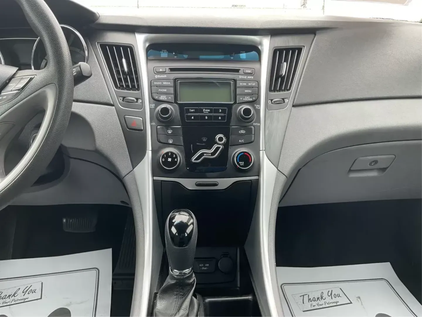 2013 Gray Hyundai Sonata GLS (5NPEB4AC5DH) with an 2.4L L4 DOHC 16V engine, 6-Speed Automatic transmission, located at 8750 N County Rd 25A, Piqua, OH, 45356, (937) 908-9800, 40.164391, -84.232513 - Photo#12