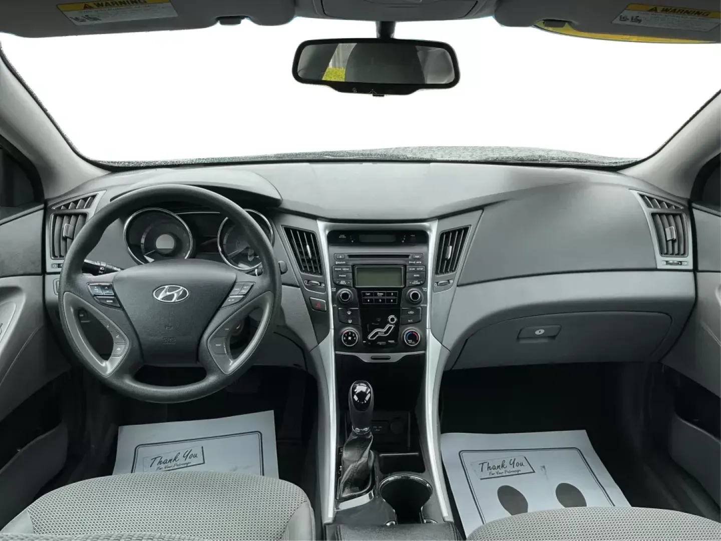2013 Gray Hyundai Sonata GLS (5NPEB4AC5DH) with an 2.4L L4 DOHC 16V engine, 6-Speed Automatic transmission, located at 8750 N County Rd 25A, Piqua, OH, 45356, (937) 908-9800, 40.164391, -84.232513 - Photo#19
