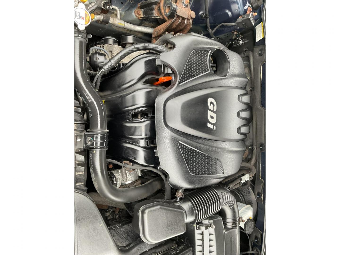 2013 Hyundai Sonata GLS (5NPEB4AC5DH) with an 2.4L I-4 gasoline direct injection engine, located at 4508 South Dixie Dr, Moraine, OH, 45439, (937) 908-9800, 39.807072, -84.031563 - Photo#10