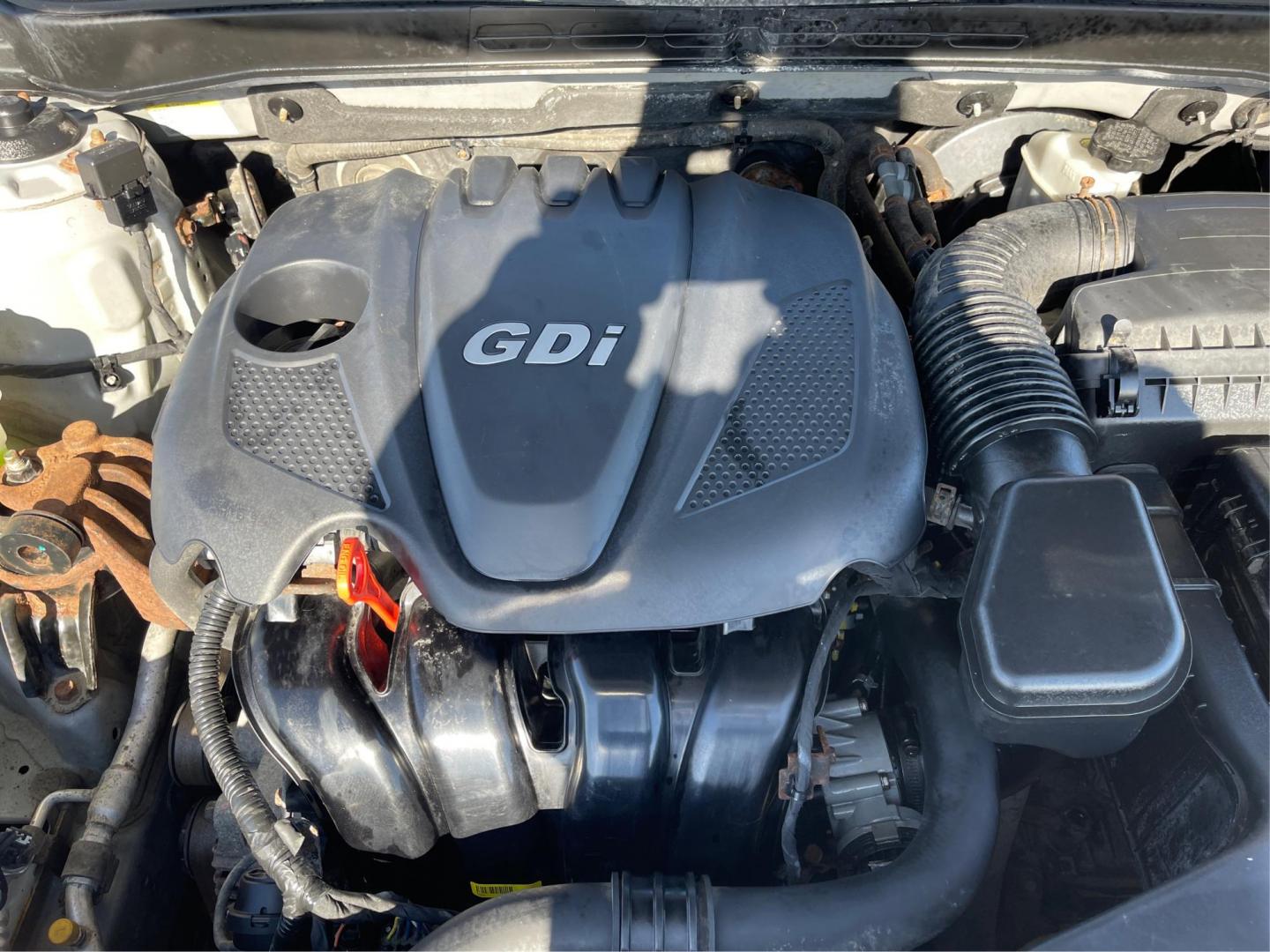 2013 Hyundai Sonata GLS (5NPEB4AC3DH) with an 2.4L L4 DOHC 16V engine, 6-Speed Automatic transmission, located at 1951 S Dayton Lakeview Rd., New Carlisle, OH, 45344, (937) 908-9800, 39.890999, -84.050255 - Photo#10