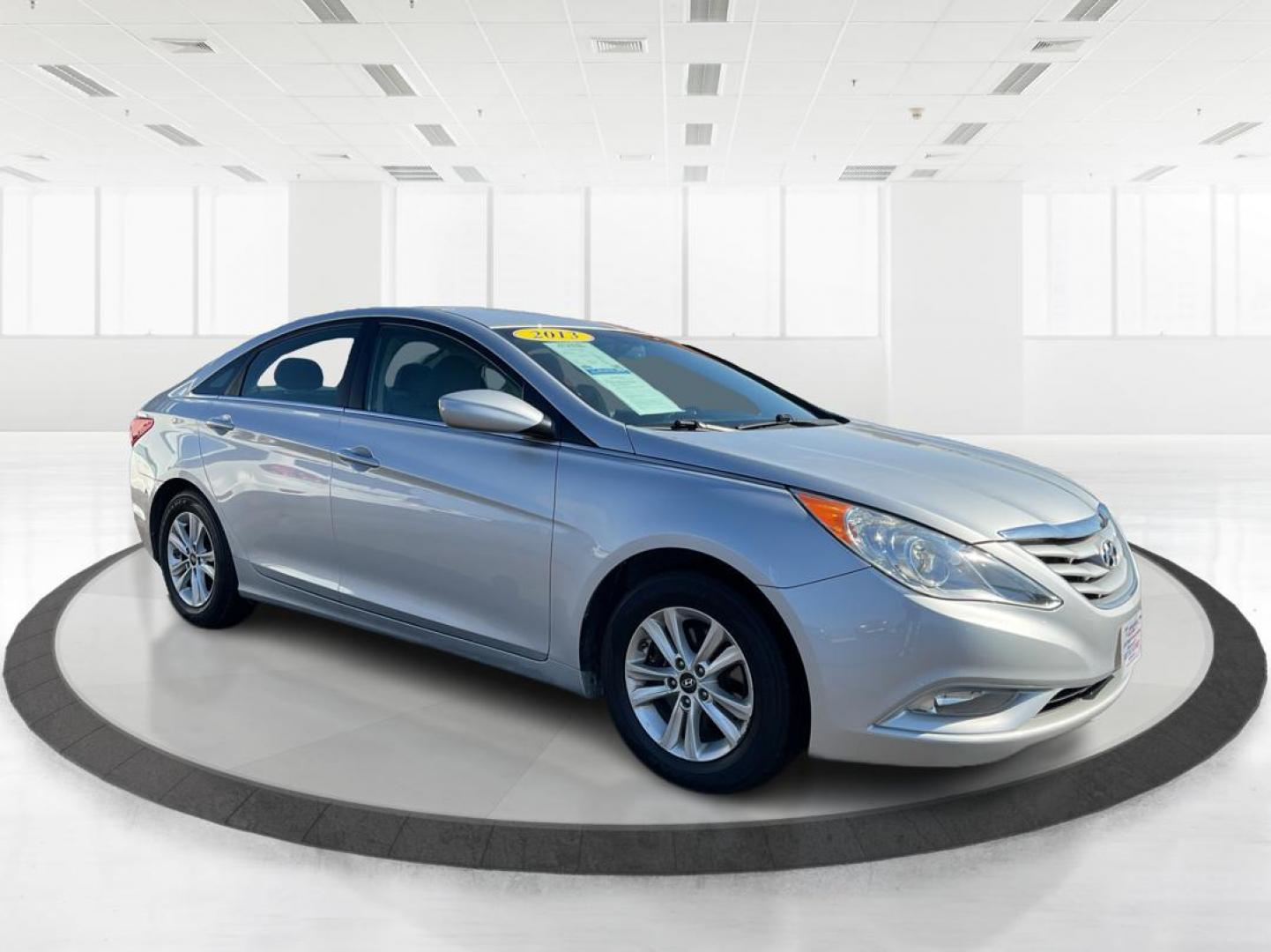 2013 Hyundai Sonata GLS (5NPEB4AC7DH) with an 2.4L I-4 gasoline direct injection engine, located at 880 E. National Road, OH, 45377, (937) 908-9800, 39.891918, -84.183975 - Photo#0