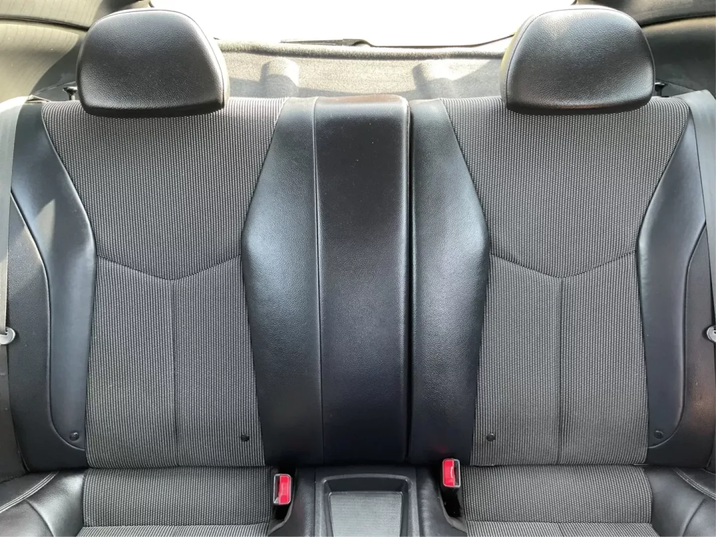 2013 Hyundai Veloster Base w/Black (KMHTC6ADXDU) with an 1.6L I-4 gasoline direct injection engine, located at 880 E. National Road, OH, 45377, (937) 908-9800, 39.891918, -84.183975 - Photo#12