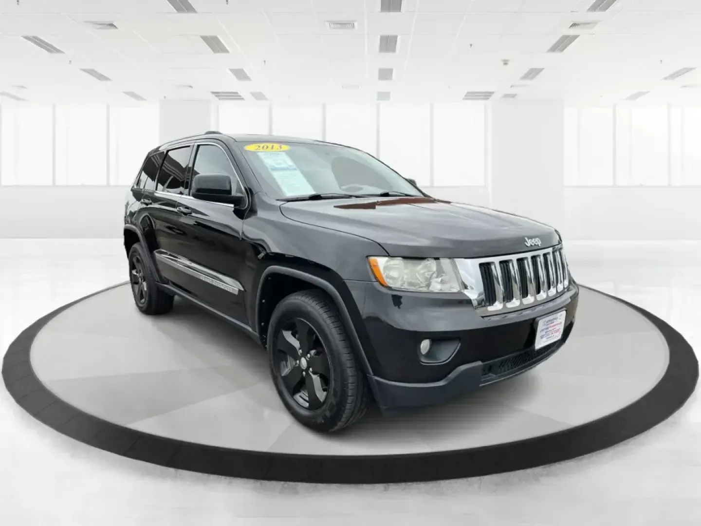 2013 Jeep Grand Cherokee Laredo (1C4RJFAGXDC) with an Other engine, located at 8750 N County Rd 25A, Piqua, OH, 45356, (937) 908-9800, 40.164391, -84.232513 - Photo#0