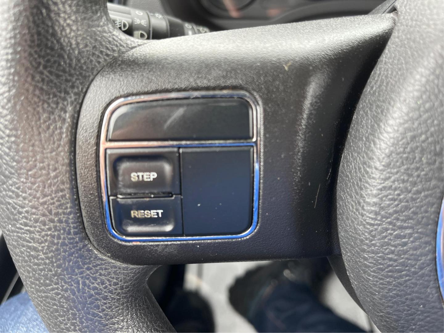 2013 Jeep Patriot Sport 4WD (1C4NJRBBXDD) with an 2.4L L4 DOHC 16V engine, located at 401 Woodman Dr, Riverside, OH, 45431, (937) 908-9800, 39.761024, -84.120956 - Photo#15