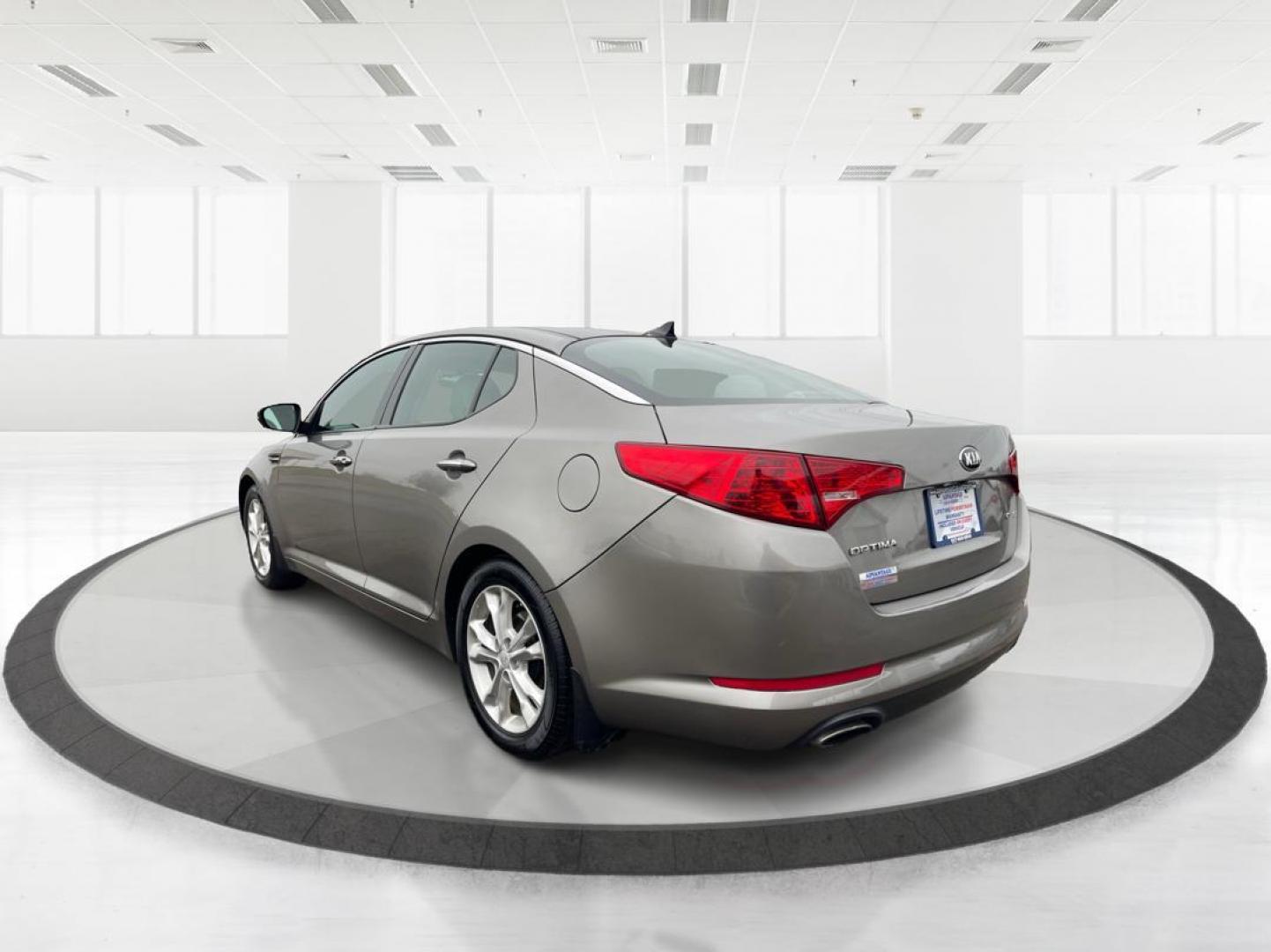 2013 Kia Optima EX (5XXGN4A76DG) with an Other engine, located at 1184 Kauffman Ave, Fairborn, OH, 45324, (937) 908-9800, 39.807072, -84.031563 - Photo#4