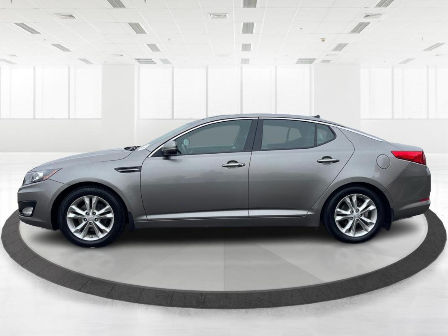 2013 Kia Optima EX (5XXGN4A76DG) with an Other engine, located at 1184 Kauffman Ave, Fairborn, OH, 45324, (937) 908-9800, 39.807072, -84.031563 - Photo#5