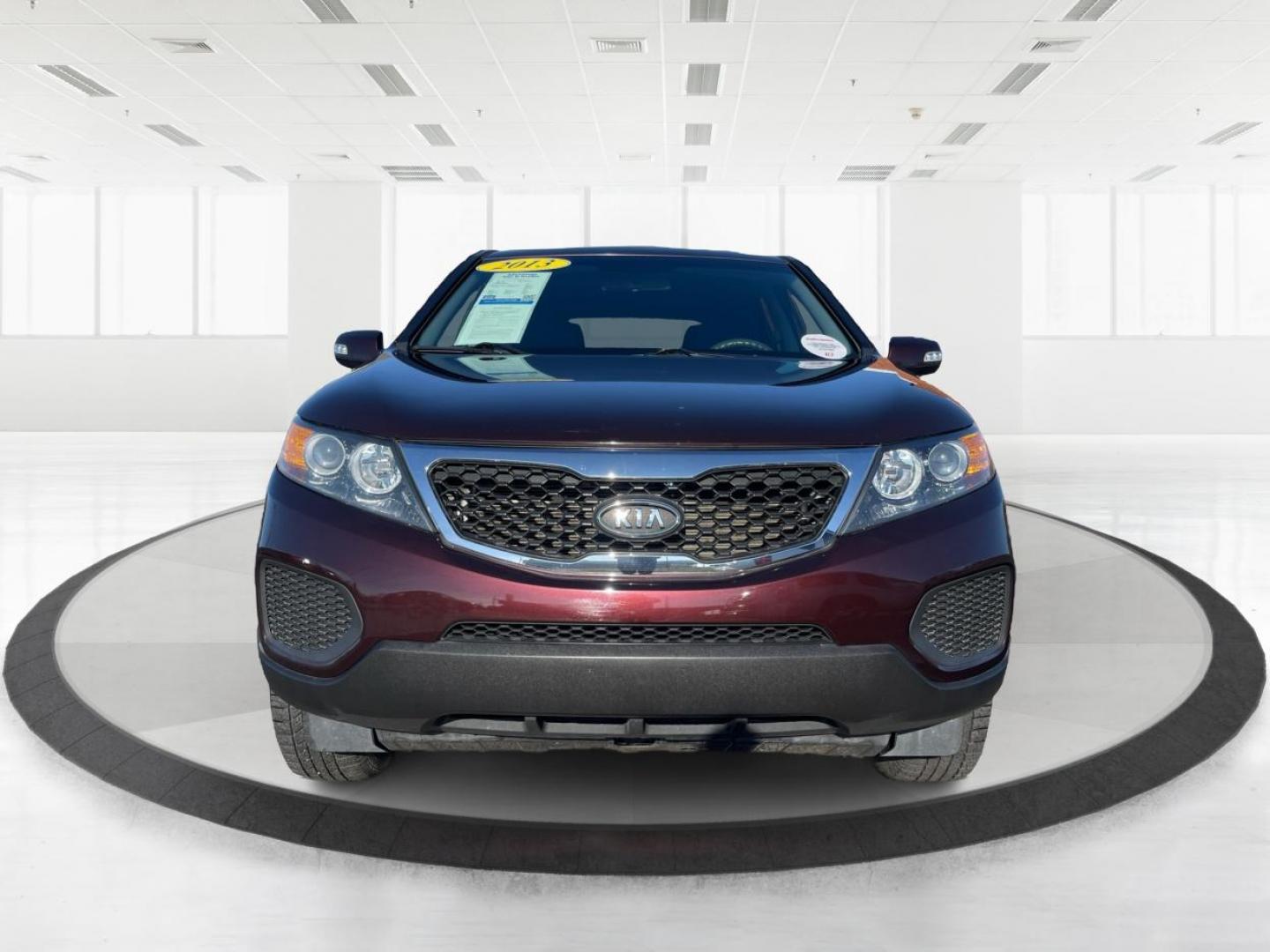 2013 Kia Sorento LX 2WD (5XYKT3A14DG) with an 2.4L L4 DOHC 16V engine, 6-Speed Automatic transmission, located at 8750 N County Rd 25A, Piqua, OH, 45356, (937) 908-9800, 40.164391, -84.232513 - Photo#6