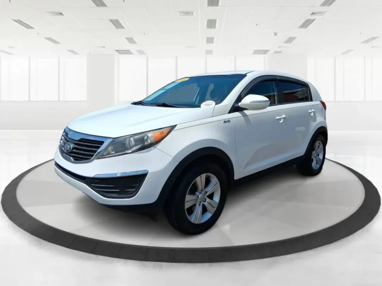 2013 Kia Sportage LX (KNDPBCA20D7) with an 2.4L I-4 DOHC engine, located at 880 E. National Road, OH, 45377, (937) 908-9800, 39.891918, -84.183975 - Photo#7