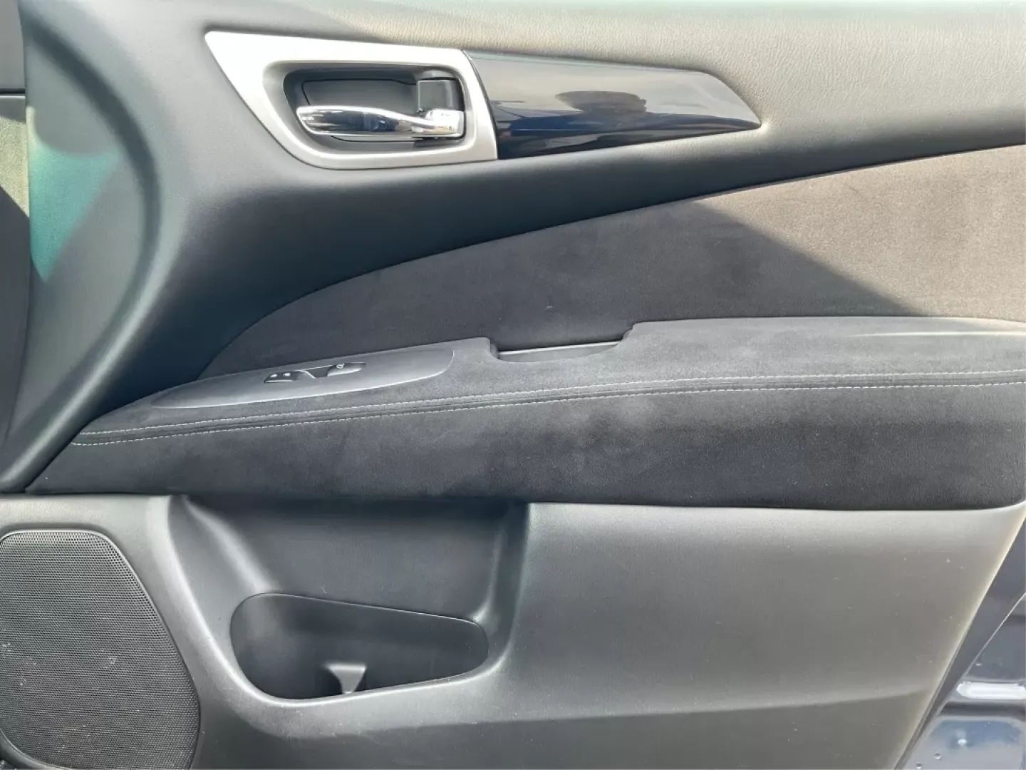 2016 Ford Fiesta Titanium (3FADP4CJ9GM) with an 1.6L I-4 DOHC engine, located at 1951 S Dayton Lakeview Rd., New Carlisle, OH, 45344, (937) 908-9800, 39.890999, -84.050255 - Photo#19