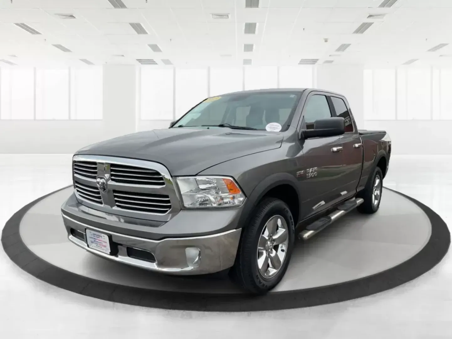 2013 Ram 1500 Big Horn (1C6RR7GT4DS) with an HEMI 5.7L V-8 variable valve control engine, located at 1230 East Main St, Xenia, OH, 45385, (937) 908-9800, 39.688042, -83.910538 - Photo#7