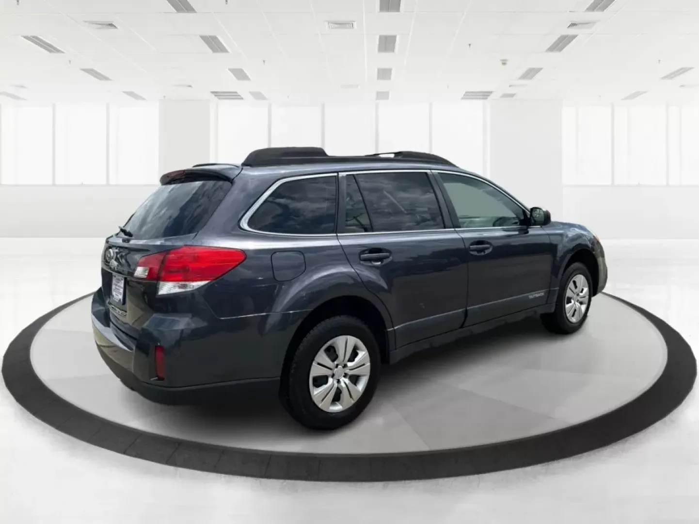 2013 Subaru Outback 2.5i (4S4BRBAC8D3) with an 2.5L H-4 DOHC engine, located at 1230 East Main St, Xenia, OH, 45385, (937) 908-9800, 39.688042, -83.910538 - Experience life to the fullest with the 2013 Subaru Outback 2.5i, a versatile vehicle that adapts seamlessly to your lifestyle. Whether you're a growing family seeking reliability for weekend adventures or a commuter navigating the bustling streets of New Carlisle, this Outback is engineered to elev - Photo#2