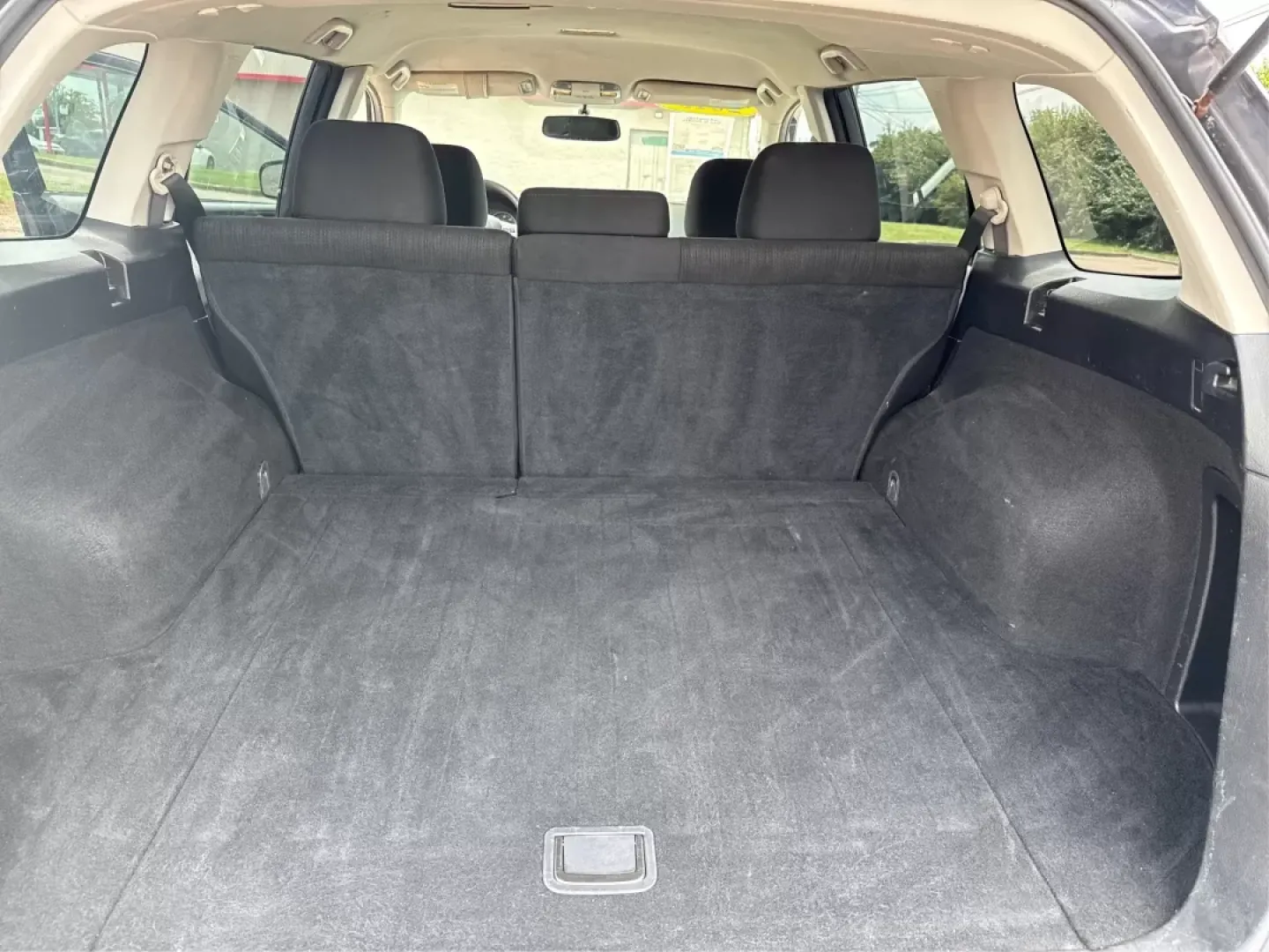 2013 Subaru Outback 2.5i (4S4BRBAC8D3) with an 2.5L H-4 DOHC engine, located at 1230 East Main St, Xenia, OH, 45385, (937) 908-9800, 39.688042, -83.910538 - Experience life to the fullest with the 2013 Subaru Outback 2.5i, a versatile vehicle that adapts seamlessly to your lifestyle. Whether you're a growing family seeking reliability for weekend adventures or a commuter navigating the bustling streets of New Carlisle, this Outback is engineered to elev - Photo#12