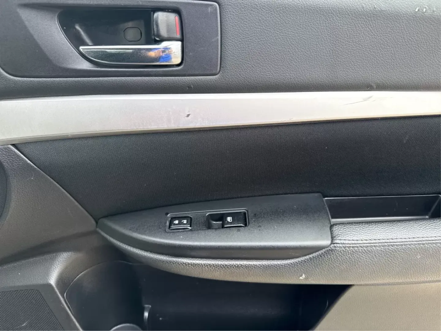 2013 Subaru Outback 2.5i (4S4BRBAC8D3) with an 2.5L H-4 DOHC engine, located at 1230 East Main St, Xenia, OH, 45385, (937) 908-9800, 39.688042, -83.910538 - Experience life to the fullest with the 2013 Subaru Outback 2.5i, a versatile vehicle that adapts seamlessly to your lifestyle. Whether you're a growing family seeking reliability for weekend adventures or a commuter navigating the bustling streets of New Carlisle, this Outback is engineered to elev - Photo#20