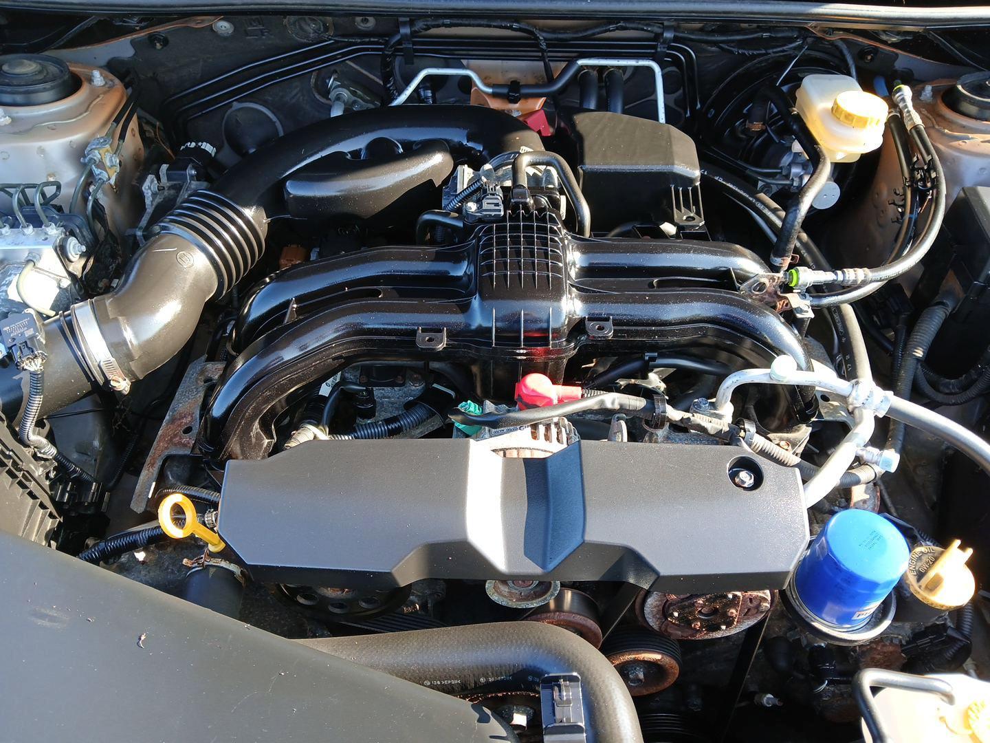 2013 Subaru XV Crosstrek 2.0 Limited (JF2GPAGC1D2) with an 2.0L L4 DOHC 16V engine, Continuously Variable Transmission transmission, located at 880 E. National Road, OH, 45377, (937) 908-9800, 39.891918, -84.183975 - Photo#10