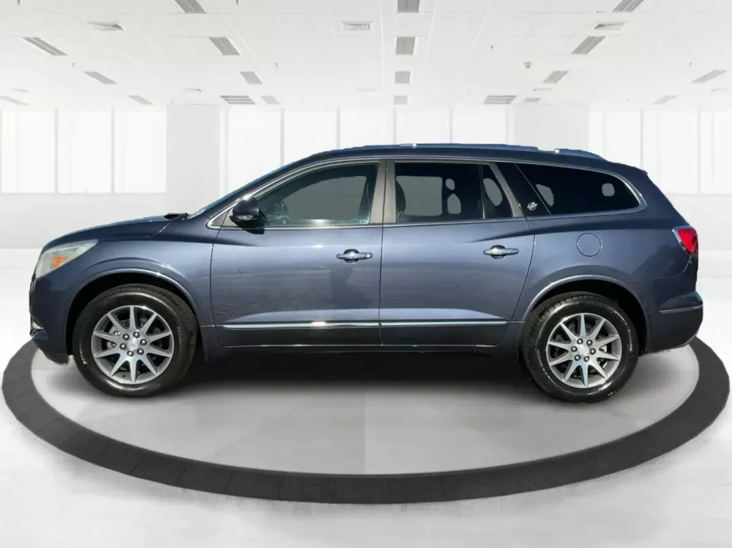 2014 Buick Enclave Leather (5GAKRBKDXEJ) with an 3.6L V-6 gasoline direct injection engine, located at 880 E. National Road, OH, 45377, (937) 908-9800, 39.891918, -84.183975 - Photo#5