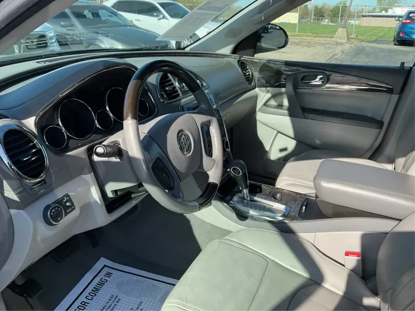 2014 Buick Enclave Leather (5GAKRBKDXEJ) with an 3.6L V-6 gasoline direct injection engine, located at 880 E. National Road, OH, 45377, (937) 908-9800, 39.891918, -84.183975 - Photo#8