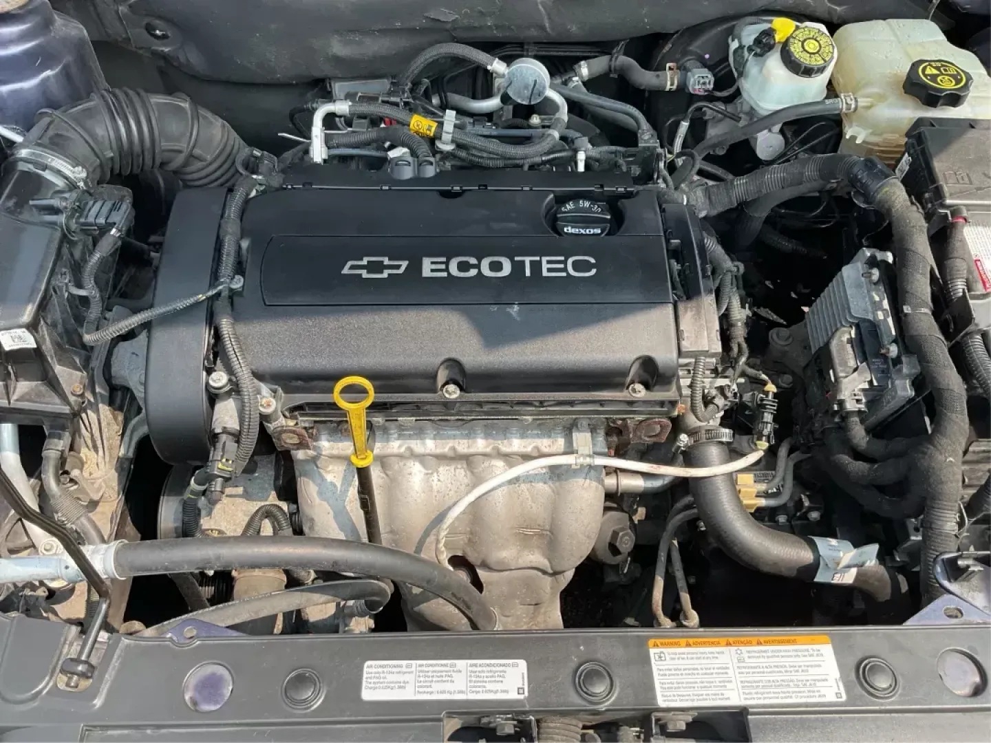 2014 Chevrolet Cruze LS Auto (1G1PA5SH3E7) with an ECOTEC 1.8L I-4 DOHC engine, located at 1230 East Main St, Xenia, OH, 45385, (937) 908-9800, 39.688042, -83.910538 - Photo#10