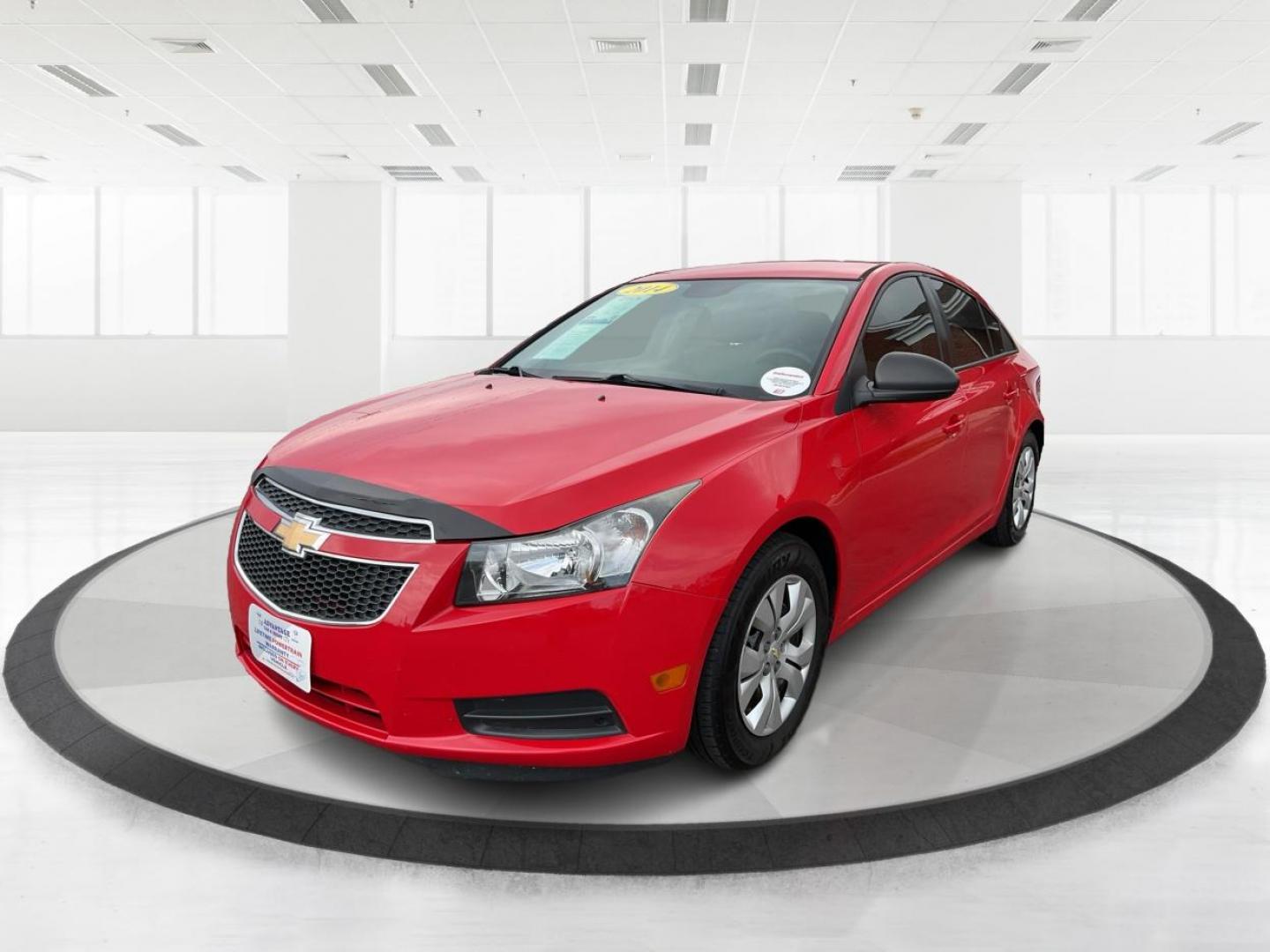 2014 Chevrolet Cruze LS Auto (1G1PA5SH2E7) with an ECOTEC 1.8L I-4 DOHC engine, located at 880 E. National Road, OH, 45377, (937) 908-9800, 39.891918, -84.183975 - Photo#7