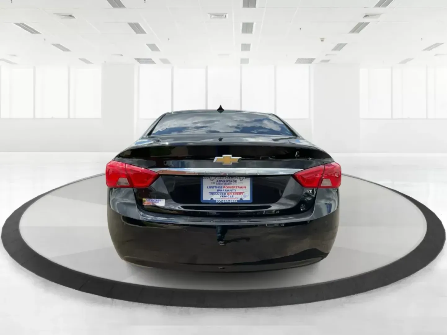 2014 Chevrolet Impala 1LT (1G1115SL6EU) with an ECOTEC 2.5L I-4 gasoline direct injection engine, located at 1951 S Dayton Lakeview Rd., New Carlisle, OH, 45344, (937) 908-9800, 39.890999, -84.050255 - Photo#2