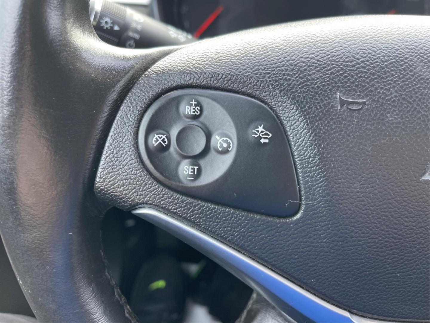 2014 Black Chevrolet Impala 2LT (2G1125S32E9) with an 3.6L V6 DOHC 24VV FFV engine, 6-Speed Automatic transmission, located at 1099 N County Rd 25A , Troy, OH, 45373, (937) 908-9800, 40.057041, -84.215462 - Photo#15