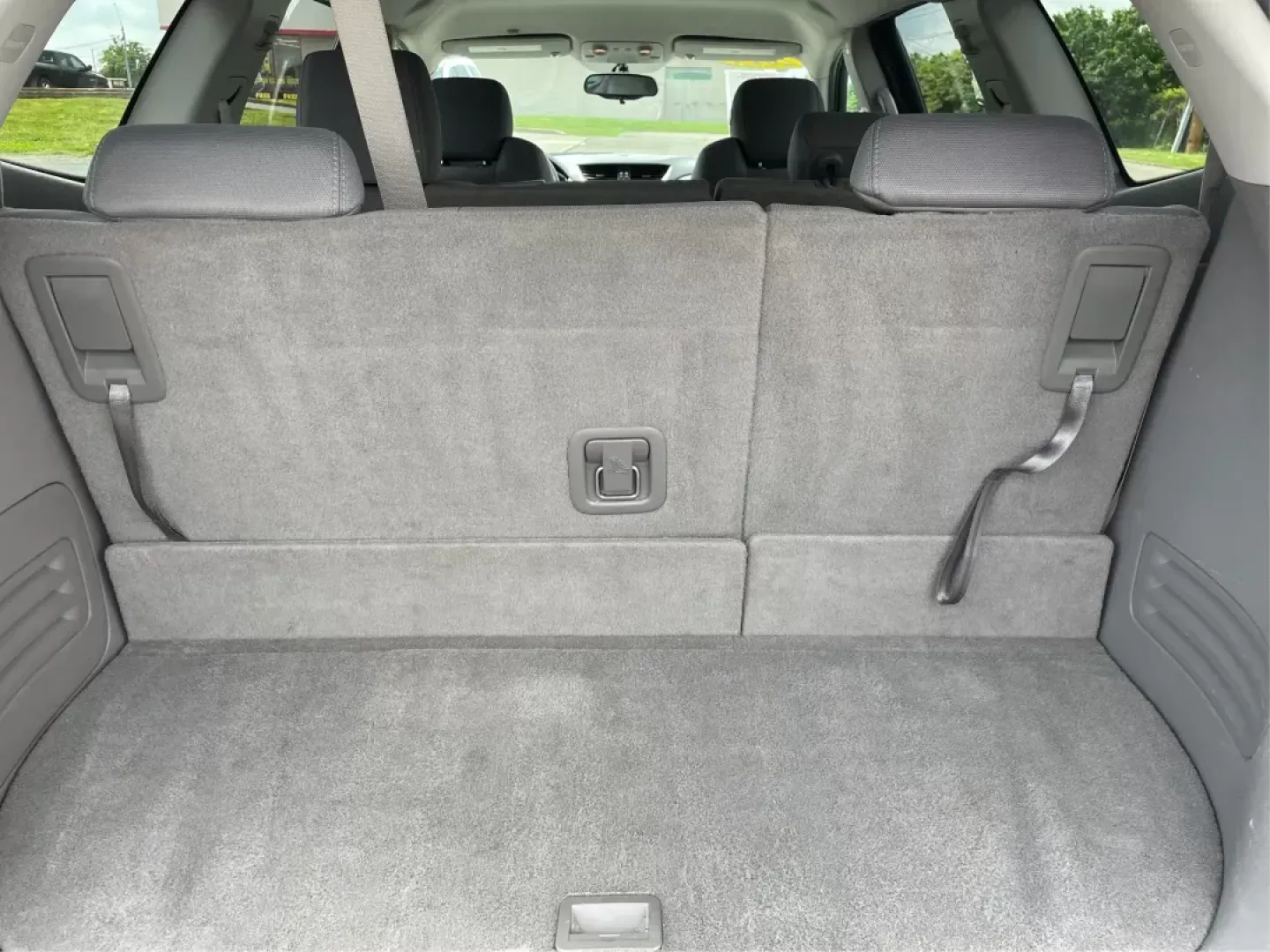 2014 Cyber Gray Metallic Chevrolet Traverse LS FWD w/PDC (1GNKRFED9EJ) with an 3.6L V6 DOHC 24V engine, 6-Speed Automatic transmission, located at 1951 S Dayton Lakeview Rd., New Carlisle, OH, 45344, (937) 908-9800, 39.890999, -84.050255 - Photo#12