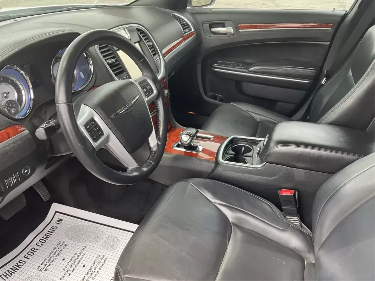2014 Chrysler 300 Base (2C3CCARG4EH) with an Other engine, located at 1099 N County Rd 25A , Troy, OH, 45373, (937) 908-9800, 40.057041, -84.215462 - Photo#8