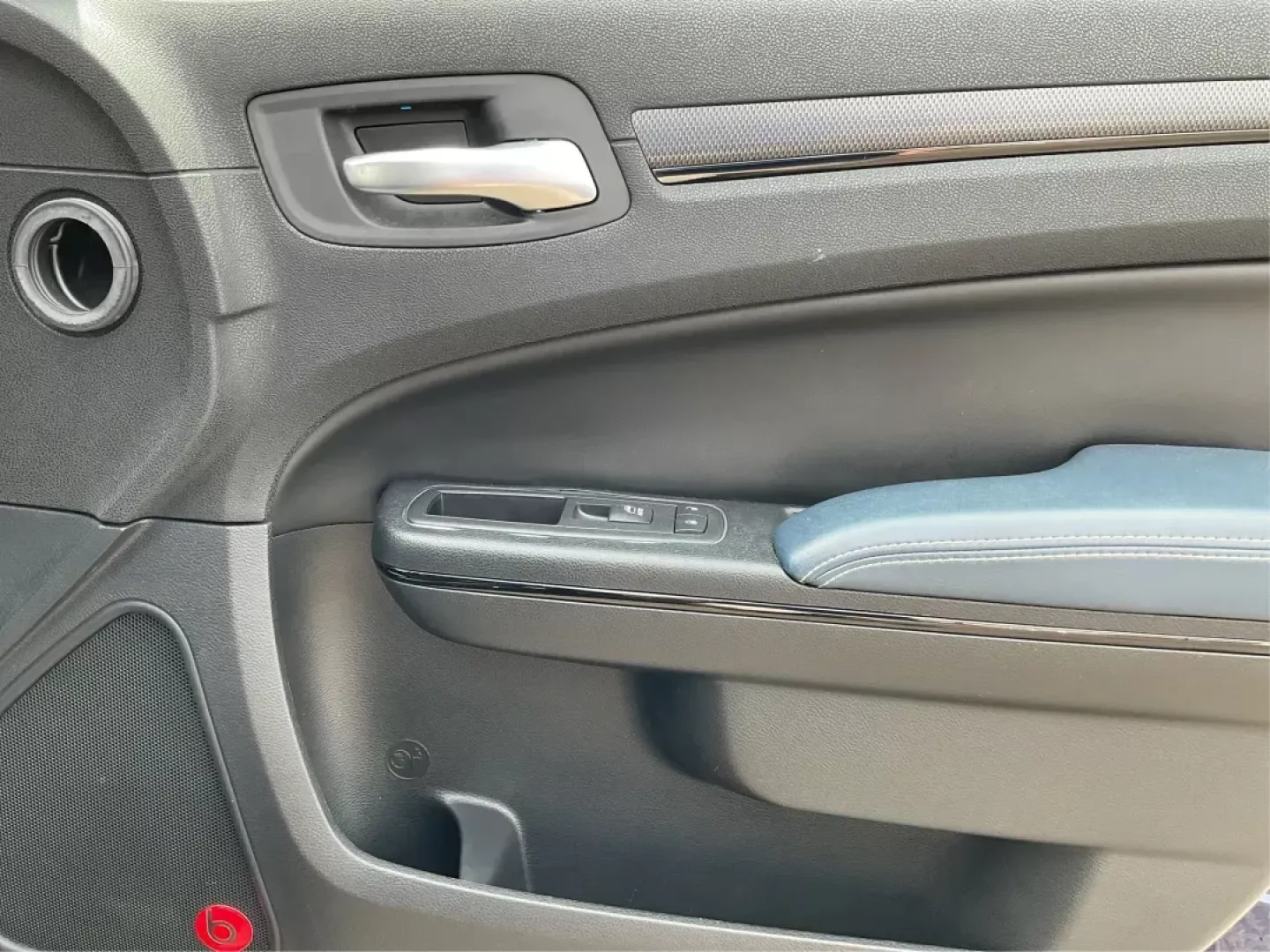 2014 Chrysler 300 S (2C3CCAGG2EH) with an Other engine, located at 8750 N County Rd 25A, Piqua, OH, 45356, (937) 908-9800, 40.164391, -84.232513 - Photo#18
