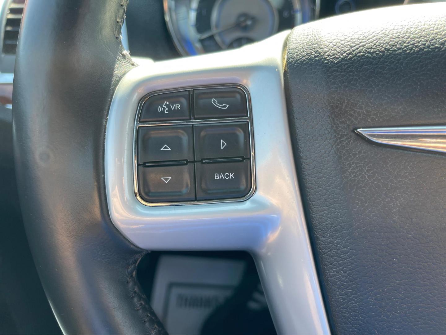 2014 Chrysler 300 RWD (2C3CCAAG8EH) with an Other engine, located at 1184 Kauffman Ave, Fairborn, OH, 45324, (937) 908-9800, 39.807072, -84.031563 - Photo#15