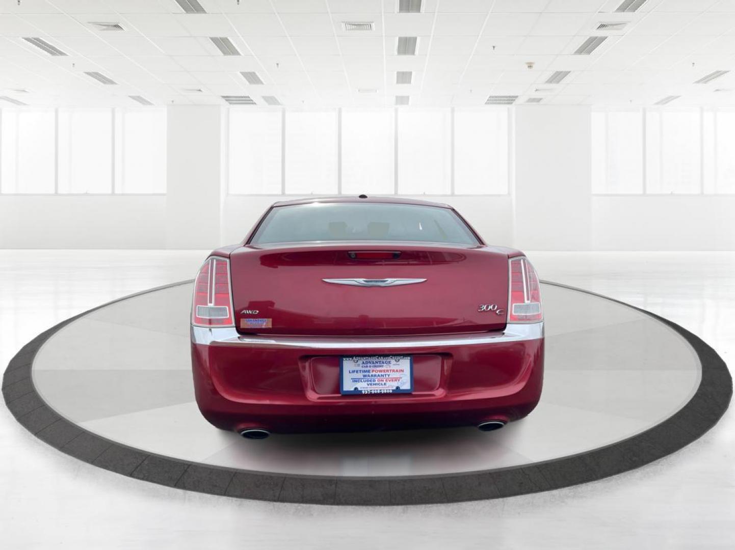 2014 Chrysler 300 C (2C3CCAKT8EH) with an Other engine, located at 1230 East Main St, Xenia, OH, 45385, (937) 908-9800, 39.688042, -83.910538 - Photo#3