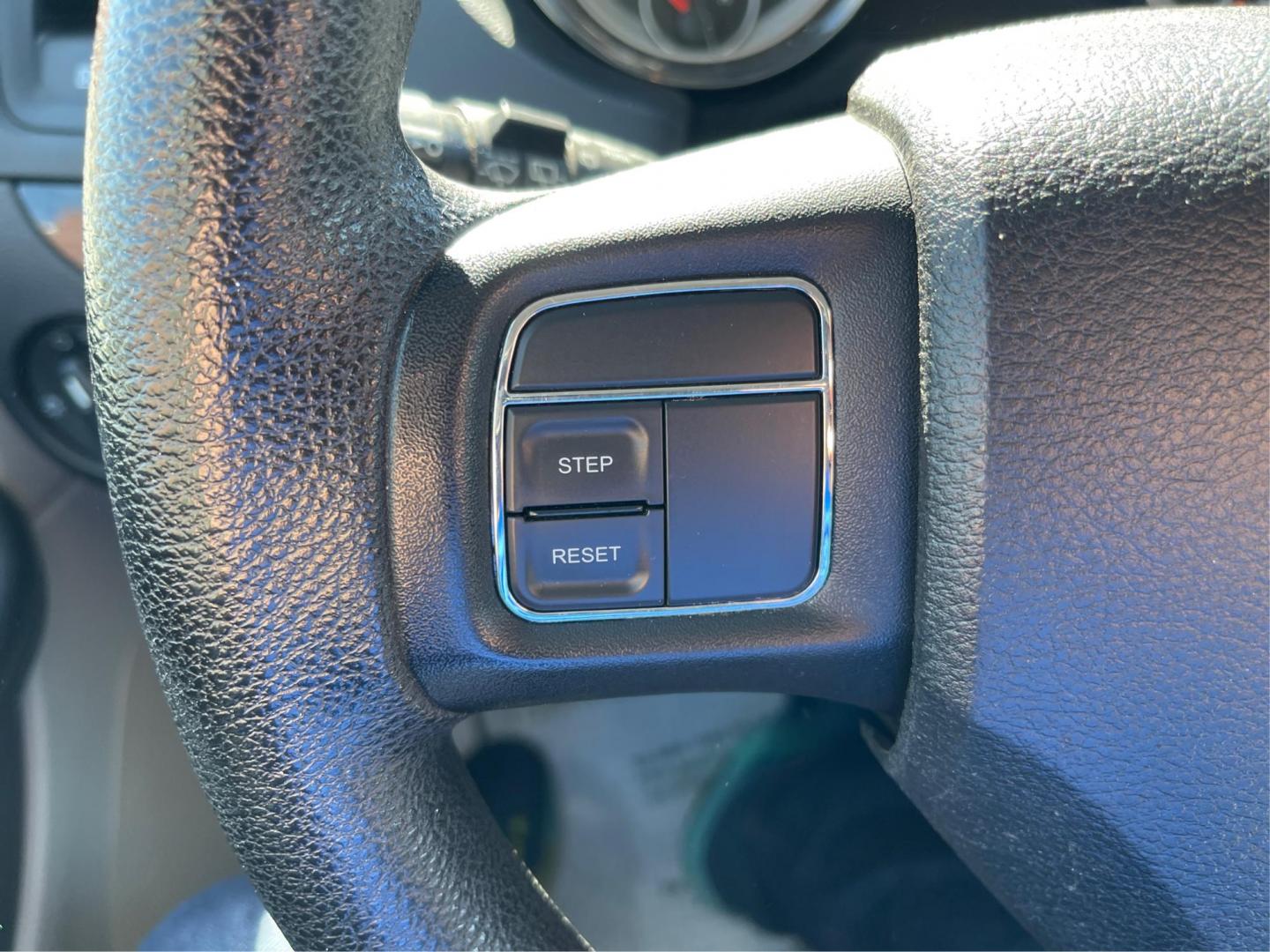 2014 Dodge Grand Caravan SXT (2C4RDGCG4ER) with an 3.6L V-6 DOHC engine, located at 1951 S Dayton Lakeview Rd., New Carlisle, OH, 45344, (937) 908-9800, 39.890999, -84.050255 - Photo#15