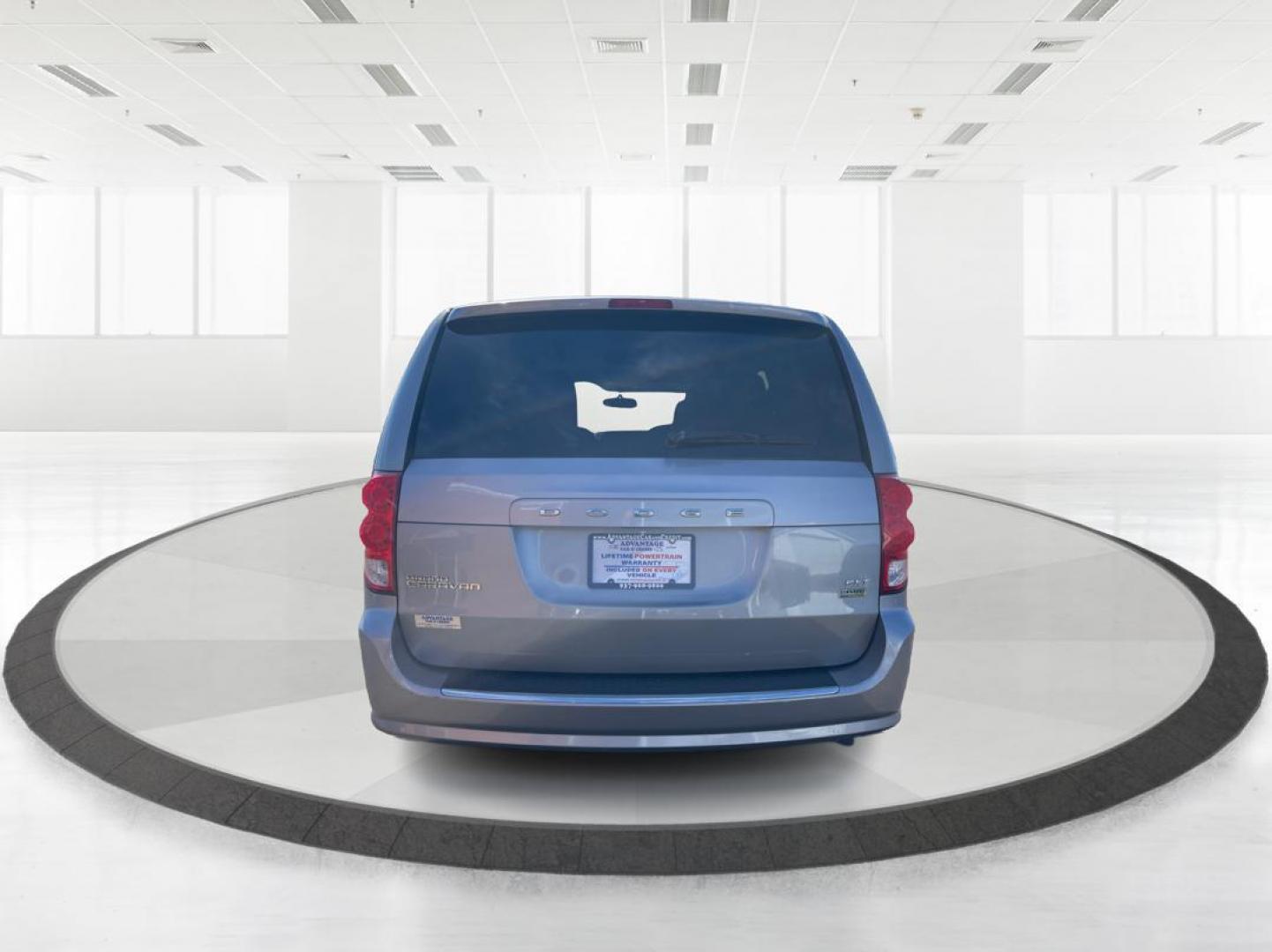 2014 Dodge Grand Caravan SXT (2C4RDGCG4ER) with an 3.6L V-6 DOHC engine, located at 1951 S Dayton Lakeview Rd., New Carlisle, OH, 45344, (937) 908-9800, 39.890999, -84.050255 - Photo#3