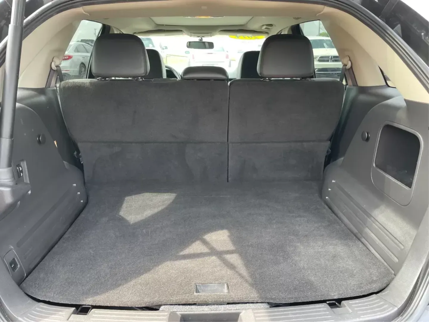 2014 Ford Edge SEL (2FMDK3JC2EB) with an Other engine, located at 1230 East Main St, Xenia, OH, 45385, (937) 908-9800, 39.688042, -83.910538 - Photo#11