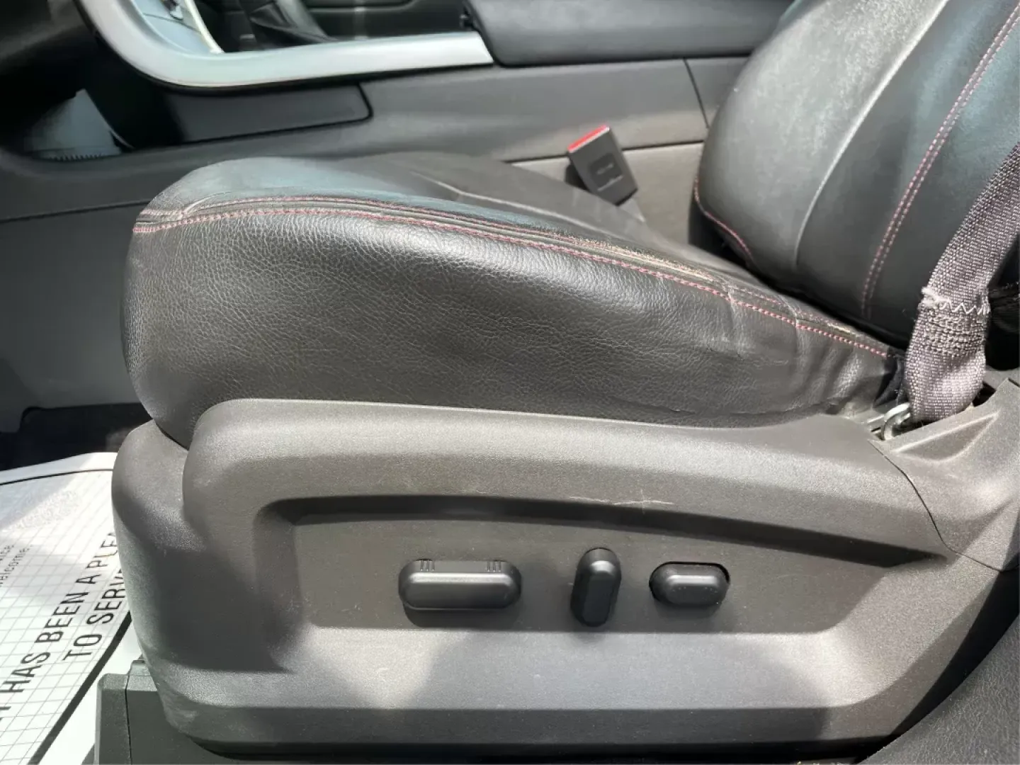 2014 Ford Edge SEL (2FMDK3JC2EB) with an Other engine, located at 1230 East Main St, Xenia, OH, 45385, (937) 908-9800, 39.688042, -83.910538 - Photo#17