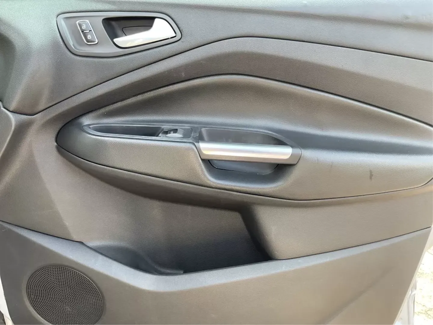 2014 Buick Verano Base (1G4PP5SKXE4) with an Other engine, located at 4508 South Dixie Dr, Moraine, OH, 45439, (937) 908-9800, 39.807072, -84.031563 - Photo#20