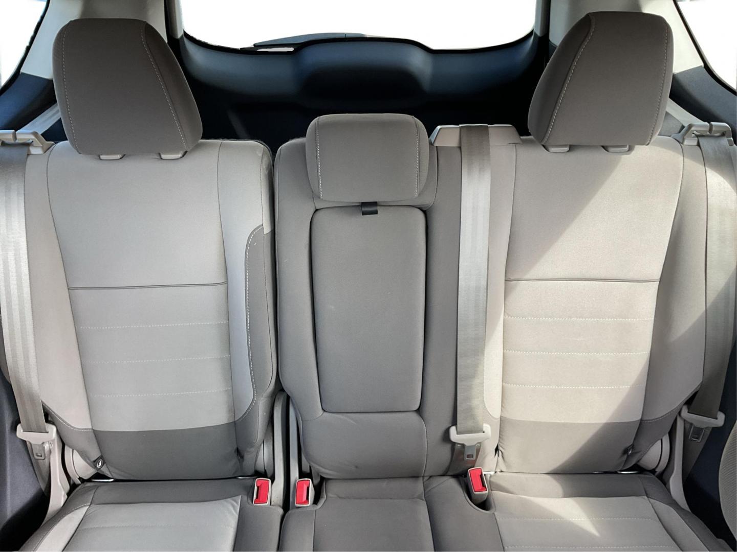 2014 Ford Escape SE (1FMCU0G94EU) with an EcoBoost 1.6L I-4 gasoline direct injection engine, located at 401 Woodman Dr, Riverside, OH, 45431, (937) 908-9800, 39.761024, -84.120956 - Photo#12