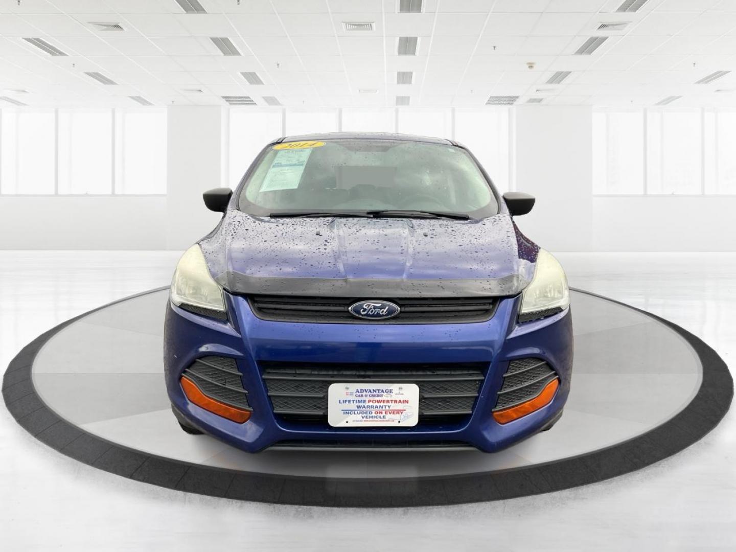 2014 Ford Escape S FWD (1FMCU0F71EU) with an 2.5L L4 DOHC 16V engine, 6-Speed Automatic transmission, located at 1099 N County Rd 25A , Troy, OH, 45373, (937) 908-9800, 40.057041, -84.215462 - Photo#6