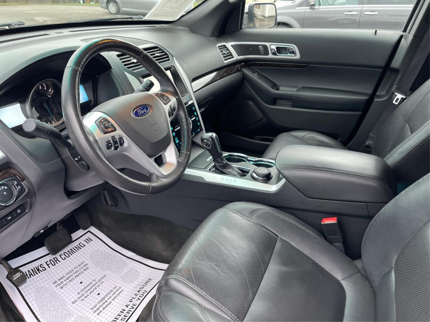 2014 Ford Explorer Limited 4WD (1FM5K8F82EG) with an 3.5L V6 DOHC 24V engine, 6-Speed Automatic transmission, located at 1184 Kauffman Ave, Fairborn, OH, 45324, (937) 908-9800, 39.807072, -84.031563 - Photo#8
