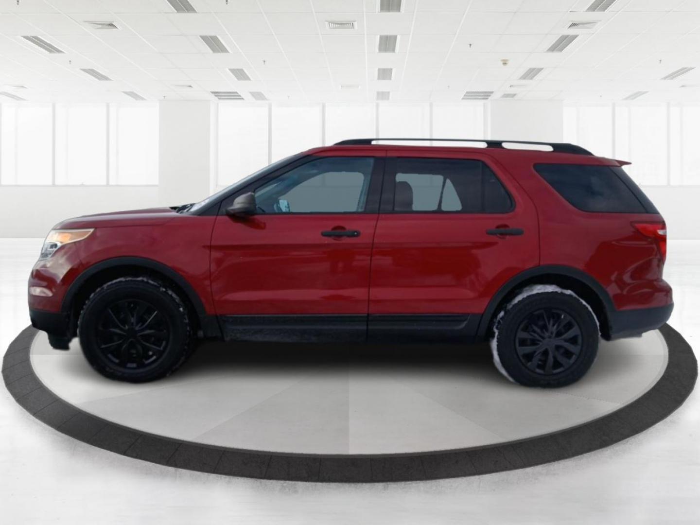 2014 Ruby Red Met Tinted CC Ford Explorer Base 4WD (1FM5K8B80EG) with an 3.5L V6 DOHC 24V engine, 6-Speed Automatic transmission, located at 401 Woodman Dr, Riverside, OH, 45431, (937) 908-9800, 39.761024, -84.120956 - Photo#5