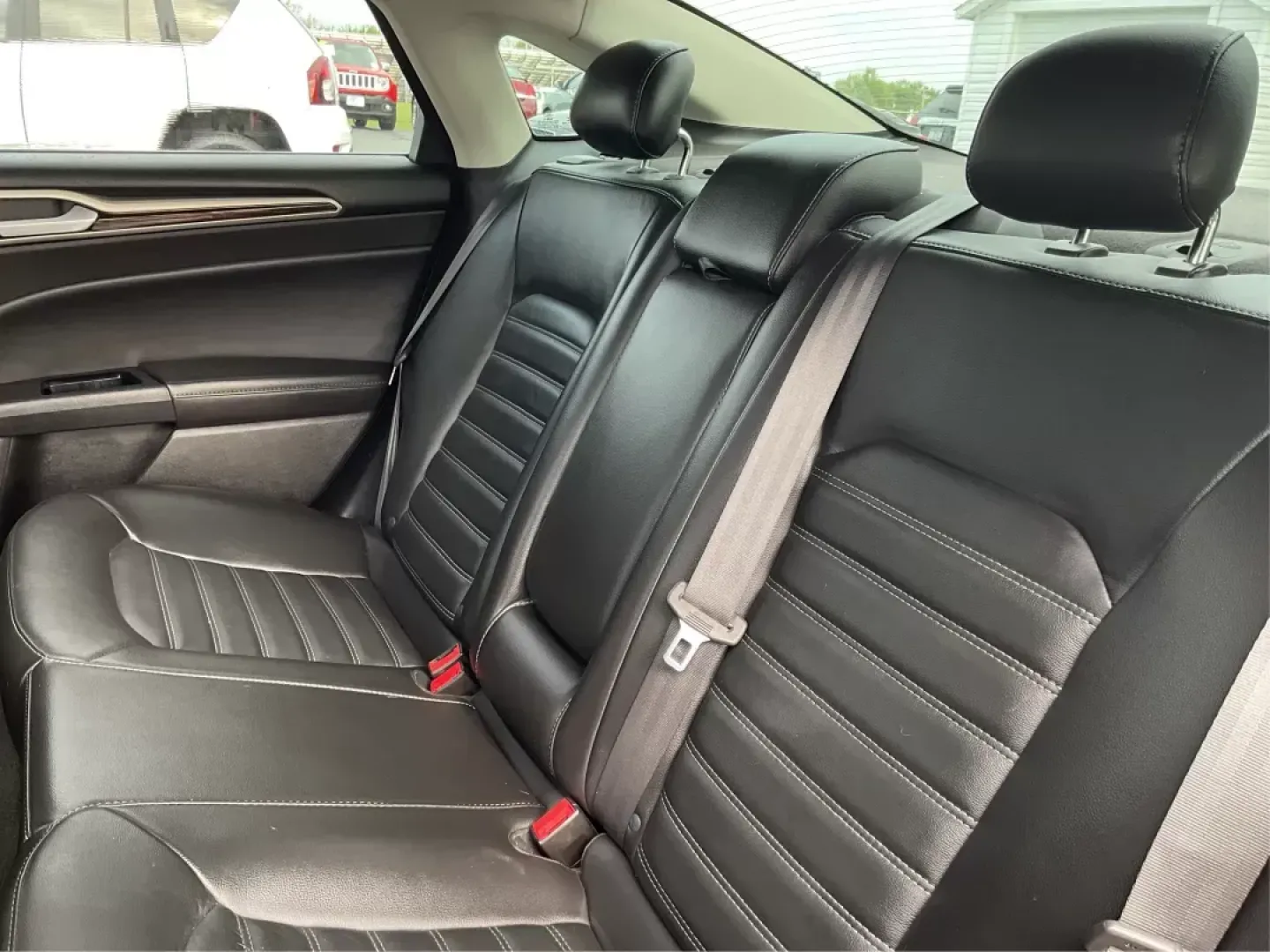2014 Ford Fusion SE (3FA6P0H9XER) with an Other engine, located at 8750 N County Rd 25A, Piqua, OH, 45356, (937) 908-9800, 40.164391, -84.232513 - Photo#10