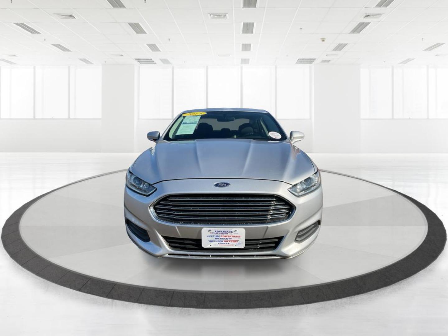 2014 Ingot Silver Ford Fusion SE (1FA6P0H76E5) with an 2.5L L4 DOHC 16V engine, located at 1184 Kauffman Ave, Fairborn, OH, 45324, (937) 908-9800, 39.807072, -84.031563 - Photo#6
