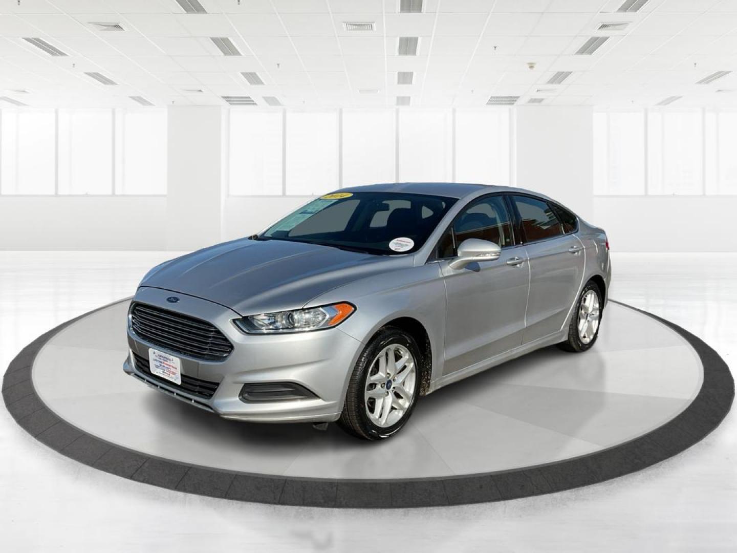 2014 Ingot Silver Ford Fusion SE (1FA6P0H76E5) with an 2.5L L4 DOHC 16V engine, located at 1184 Kauffman Ave, Fairborn, OH, 45324, (937) 908-9800, 39.807072, -84.031563 - Photo#7