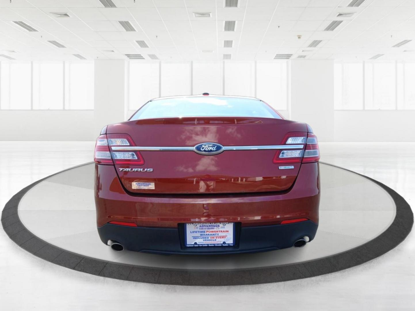 2014 Ford Taurus SE FWD (1FAHP2D88EG) with an 3.5L V6 DOHC 24V engine, 6-Speed Automatic transmission, located at 1951 S Dayton Lakeview Rd., New Carlisle, OH, 45344, (937) 908-9800, 39.890999, -84.050255 - Photo#3