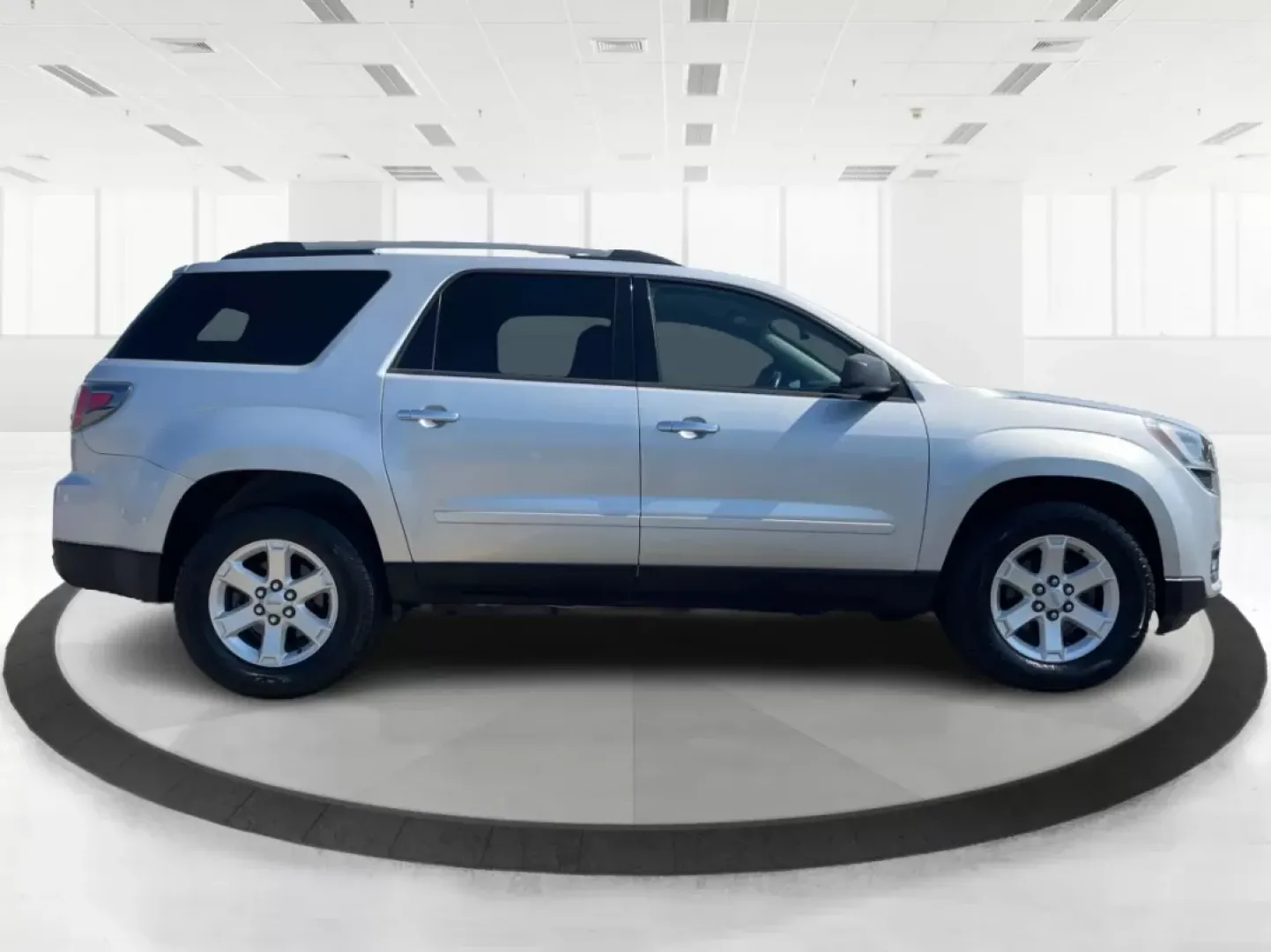2014 GMC Acadia SLE-2 AWD (1GKKVPKD1EJ) with an 3.6L V6 DOHC 24V engine, 6-Speed Automatic transmission, located at 1099 N County Rd 25A , Troy, OH, 45373, (937) 908-9800, 40.057041, -84.215462 - Photo#1