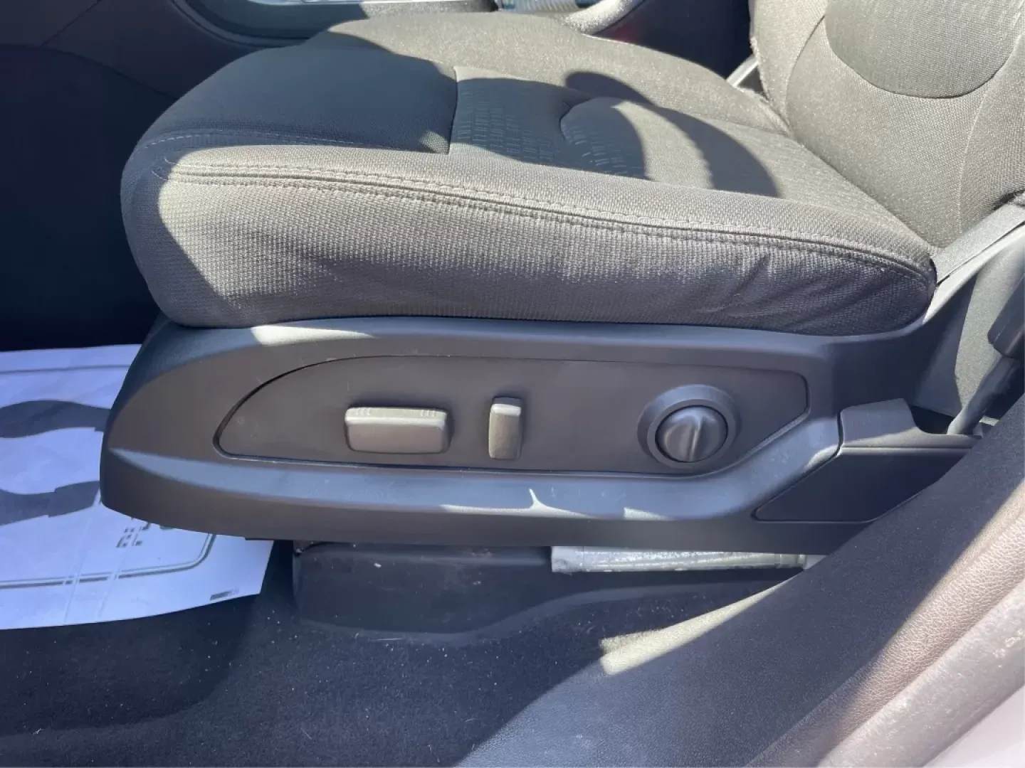 2014 GMC Acadia SLE-2 AWD (1GKKVPKD1EJ) with an 3.6L V6 DOHC 24V engine, 6-Speed Automatic transmission, located at 1099 N County Rd 25A , Troy, OH, 45373, (937) 908-9800, 40.057041, -84.215462 - Photo#17