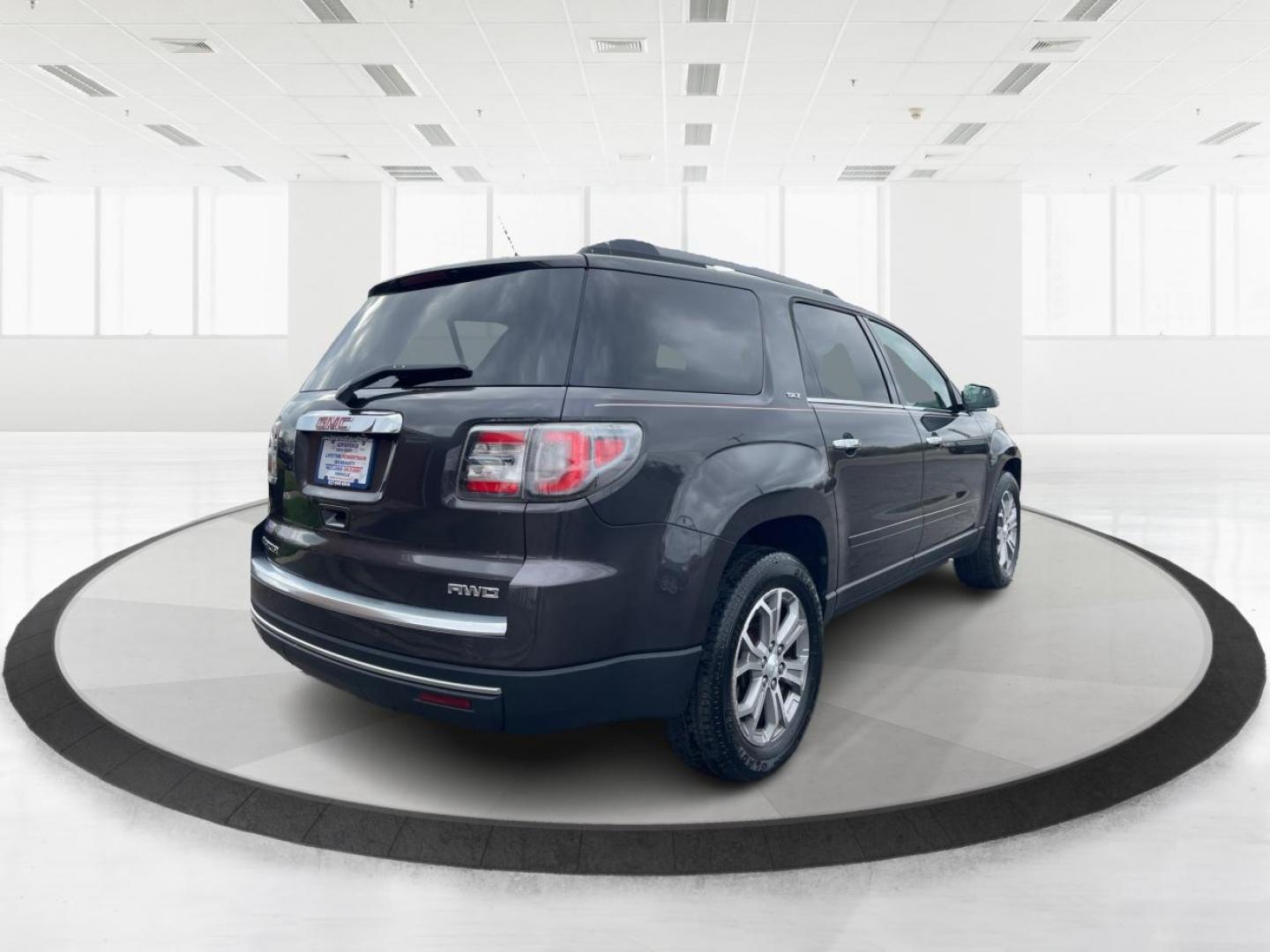 2014 GMC Acadia SLT-1 (1GKKVRKD2EJ) with an 3.6L V-6 gasoline direct injection engine, located at 1099 N County Rd 25A , Troy, OH, 45373, (937) 908-9800, 40.057041, -84.215462 - Photo#2