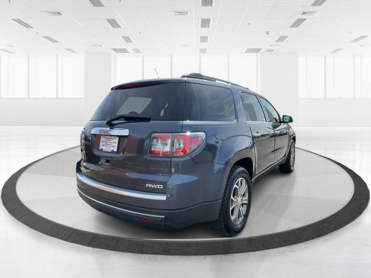 2014 GMC Acadia SLT-1 (1GKKVRKD7EJ) with an 3.6L V-6 gasoline direct injection engine, located at 1951 S Dayton Lakeview Rd., New Carlisle, OH, 45344, (937) 908-9800, 39.890999, -84.050255 - Photo#2