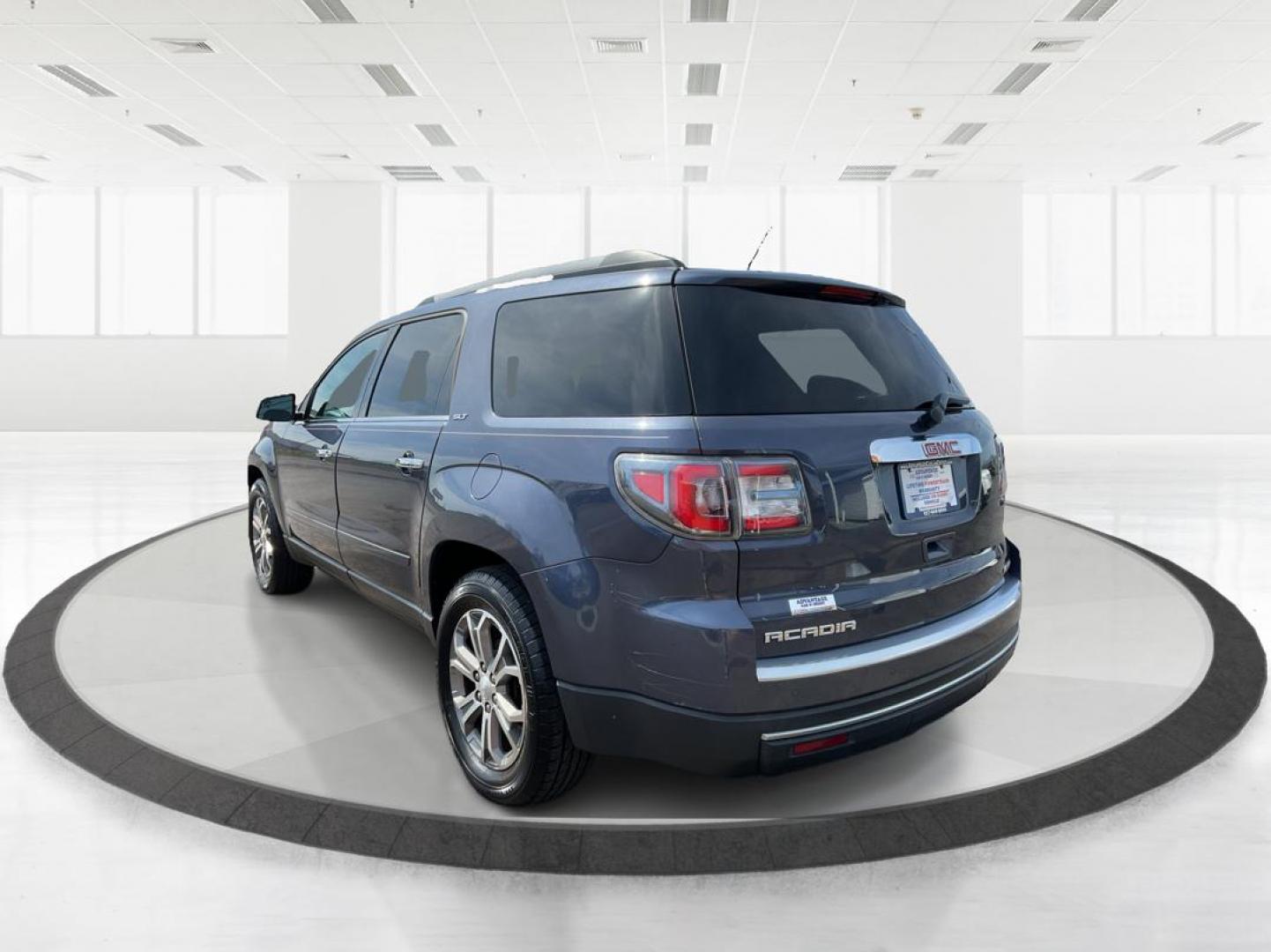 2014 GMC Acadia SLT-1 (1GKKVRKD7EJ) with an 3.6L V-6 gasoline direct injection engine, located at 1951 S Dayton Lakeview Rd., New Carlisle, OH, 45344, (937) 908-9800, 39.890999, -84.050255 - Photo#4
